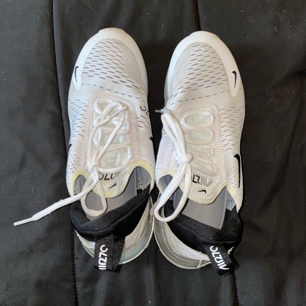 very worn airmax 270’s